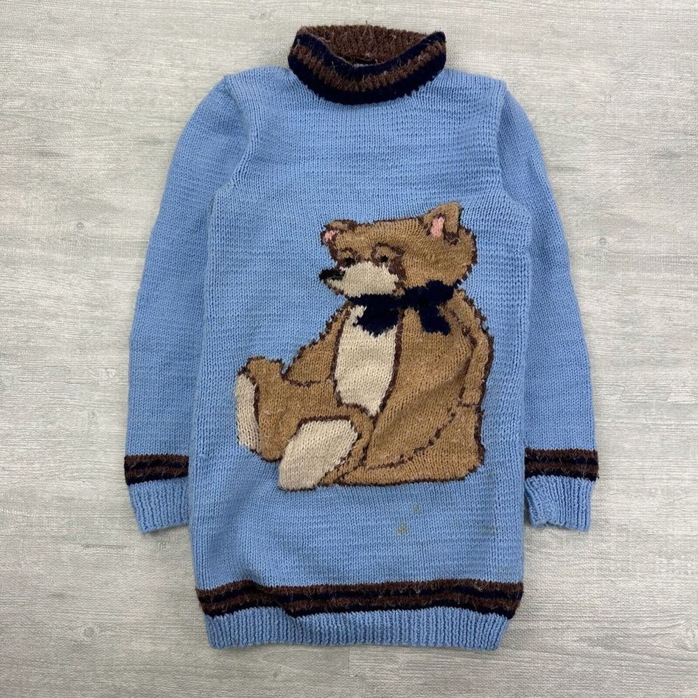 Vintage Hand‎ Knit Sweater Womens Medium Blue Teddy Bear Embroidery Long Length